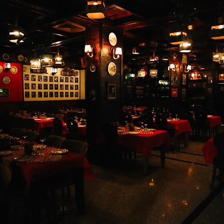 Italian House Hotel Baghdād Esterno foto