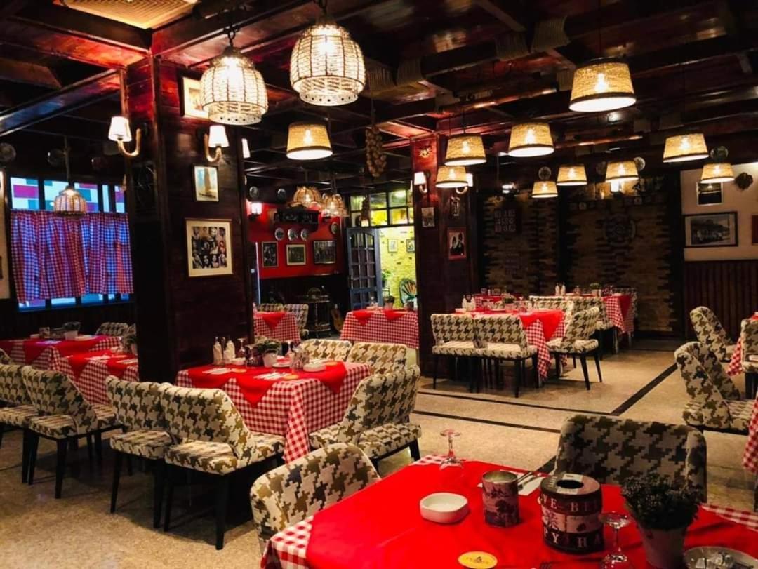 Italian House Hotel Baghdād Esterno foto