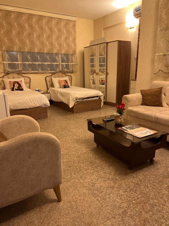 Italian House Hotel Baghdād Esterno foto