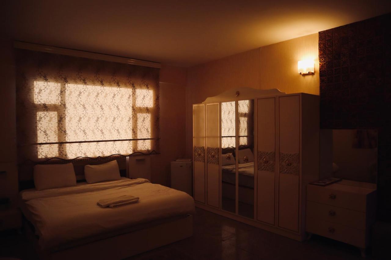 Italian House Hotel Baghdād Esterno foto