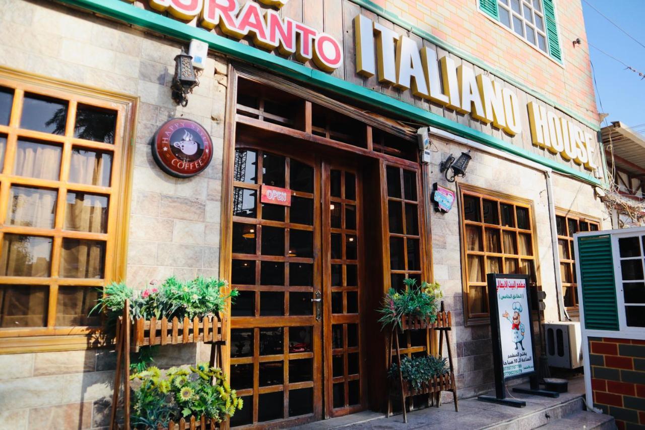 Italian House Hotel Baghdād Esterno foto