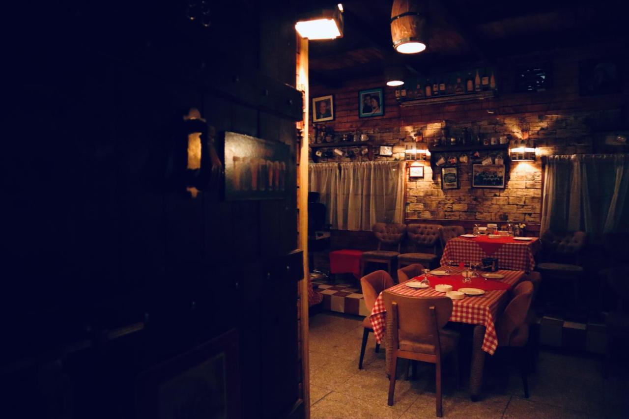 Italian House Hotel Baghdād Esterno foto