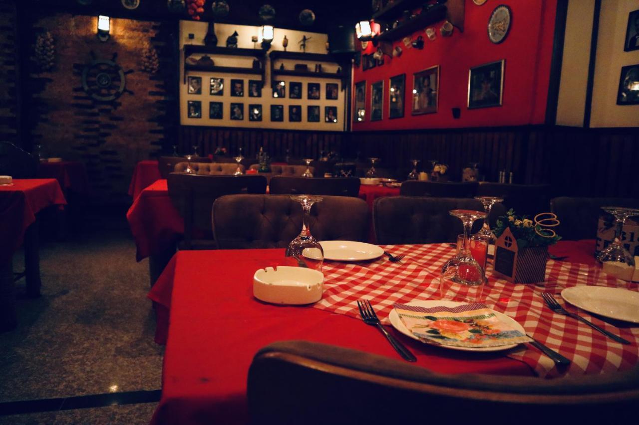 Italian House Hotel Baghdād Esterno foto